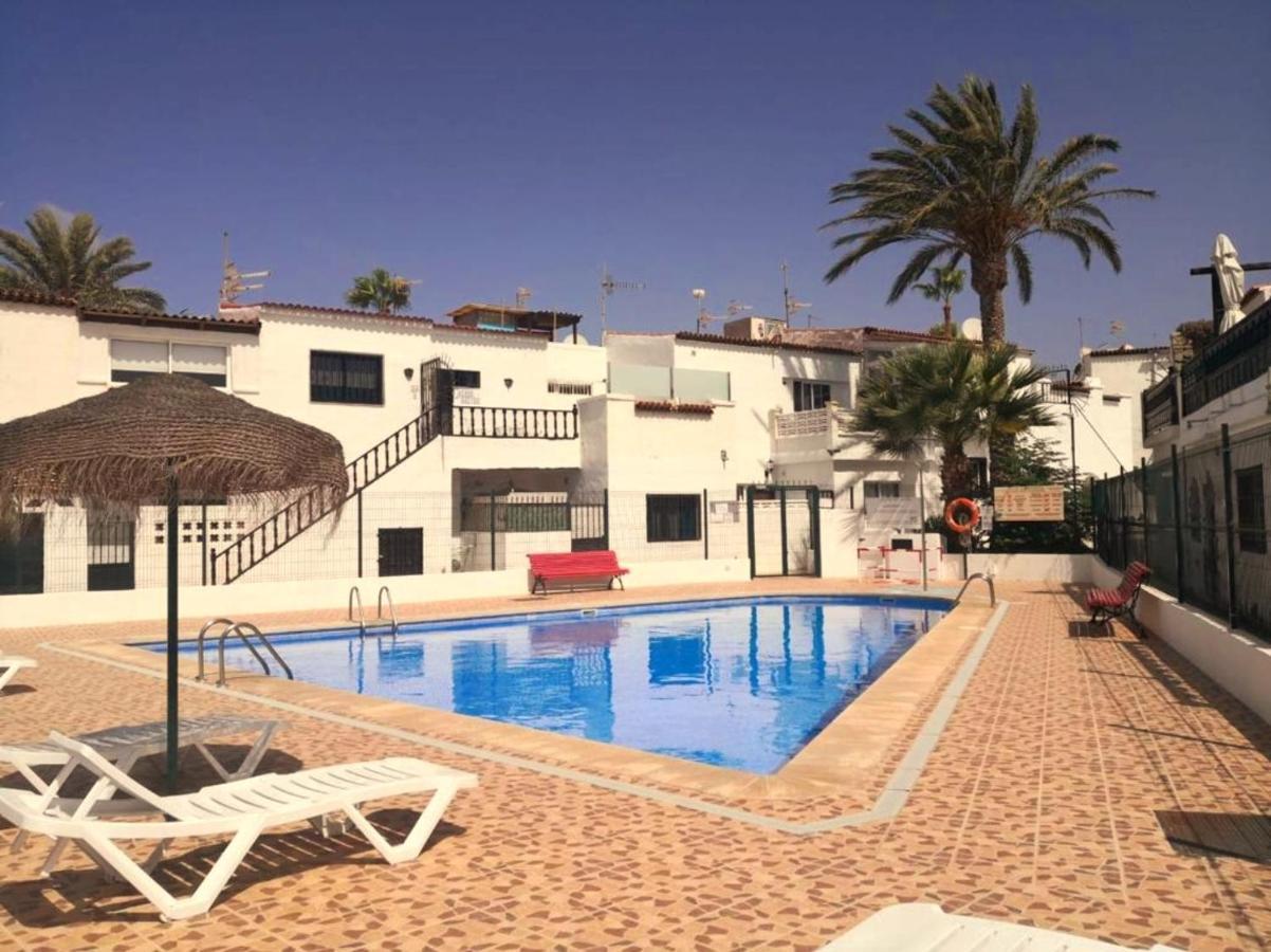 Vakantiehuis * Holiday Home * Casa De Vacaciones * Urb. Chayofita 코스타델실렌시오 외부 사진