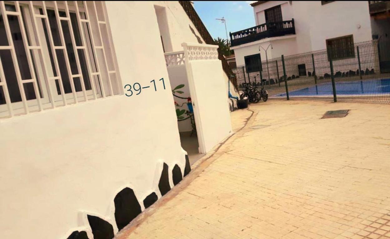 Vakantiehuis * Holiday Home * Casa De Vacaciones * Urb. Chayofita 코스타델실렌시오 외부 사진